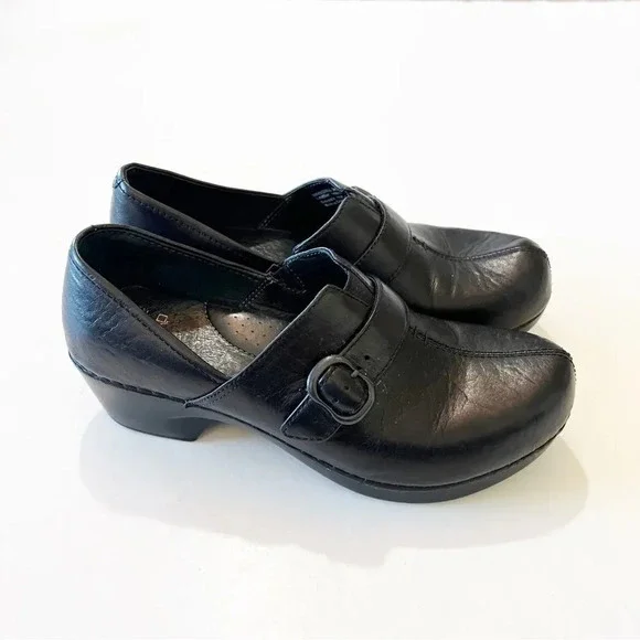 Dansko Tamara Clogs Black Leather Women’s Size 38 EU Buckle Detail Comfort Work - Picture 5 of 14